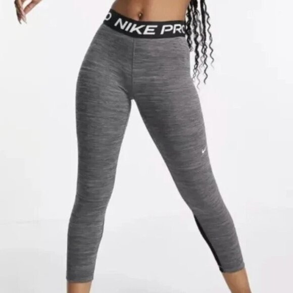 New Nike Pro Women’s 365 Mid-Rise Crop Leggings, Grey/Black, XS - Picture 1 of 11